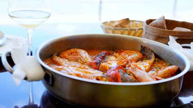 Arroz de mariscos, foto de archivo.