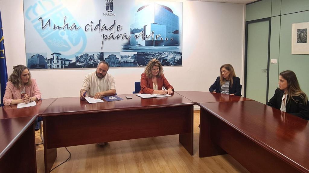 Acto de firma celebrado esta mañana