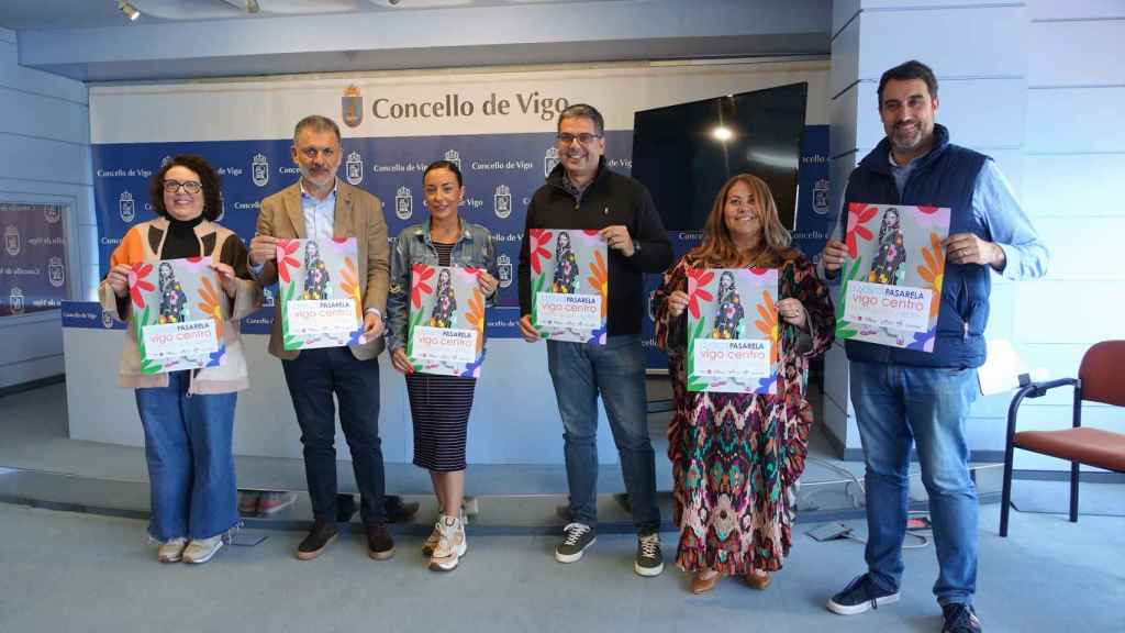 Presentación del desfile de moda en Puerta del Sol.