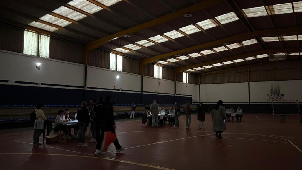 Colegio electoral de Lamas de Abade.