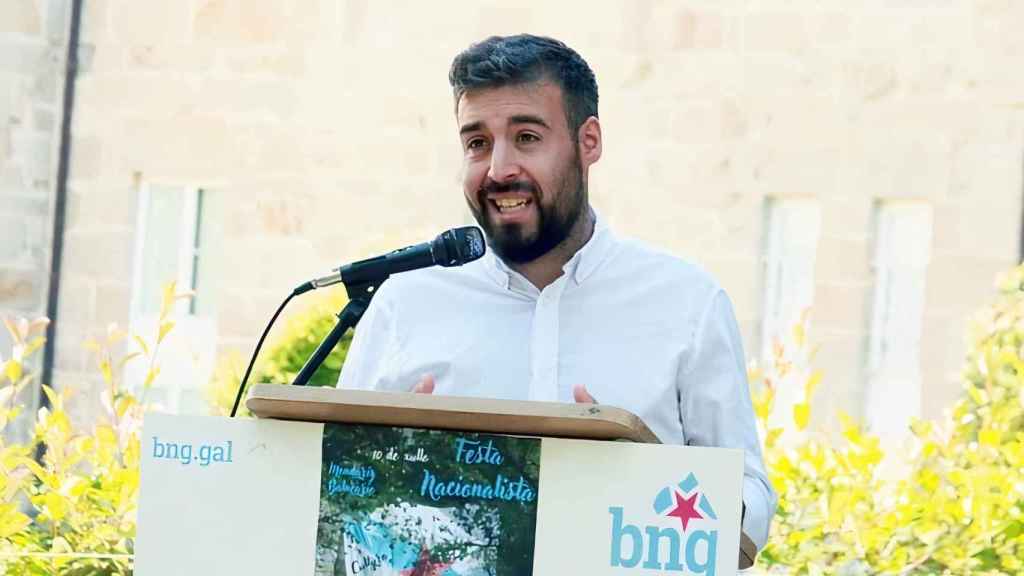 César Gil Bernárdez.