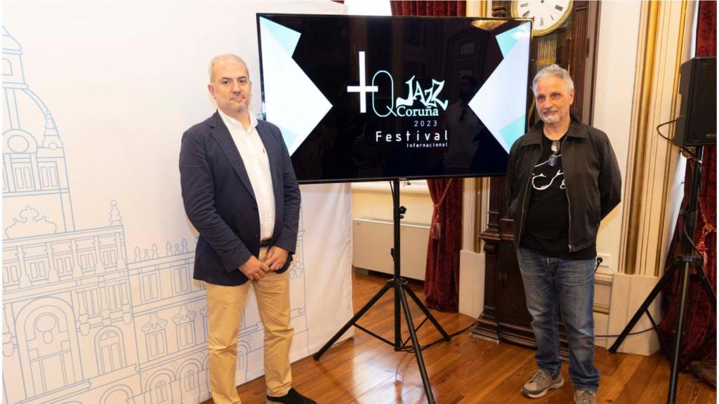 El  conselleiro delegado Gonzalo Castro y el organizador Pepé Doré