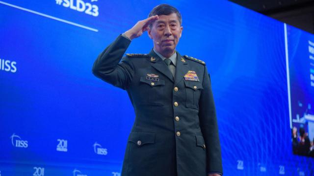 Li Shangfu, ministro de Defensa chino, durante el foro de Singapur.