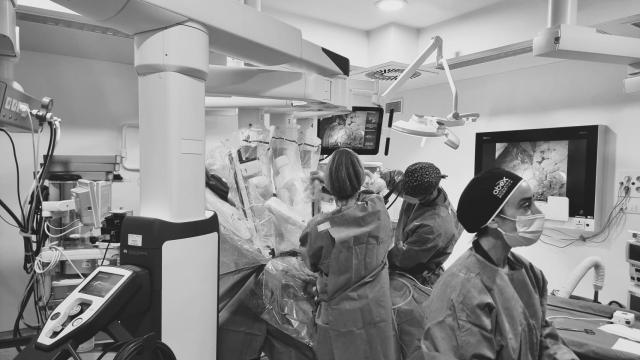 Una cirugía de Cáncer, en el Chuac.