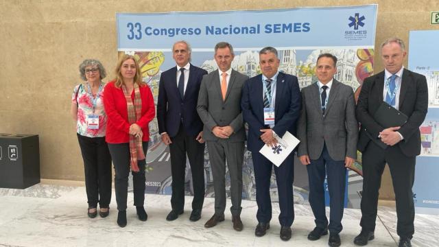 Foto de la inauguración del congreso de Semes. José Manuel Miñones, en el centro.