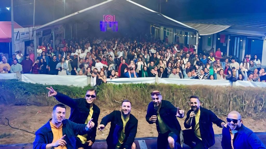 El Grupo Bomba durante una actuación.