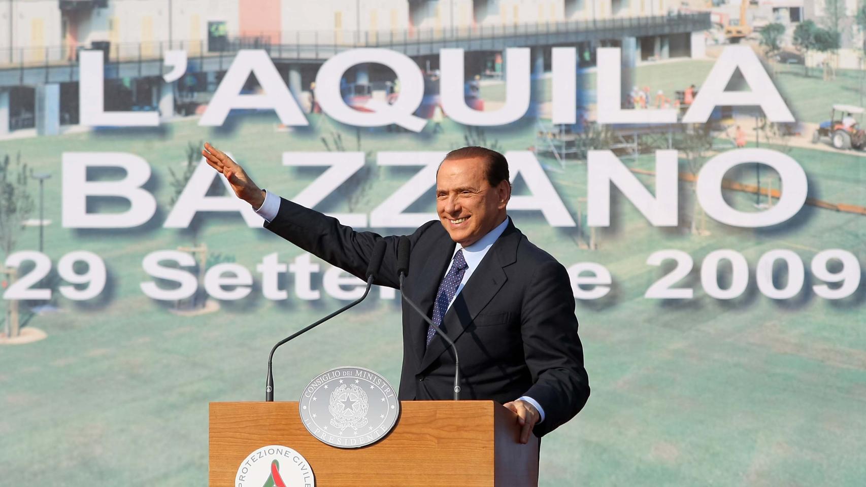 Silvio Berlusconi, imágenes de su vida política.