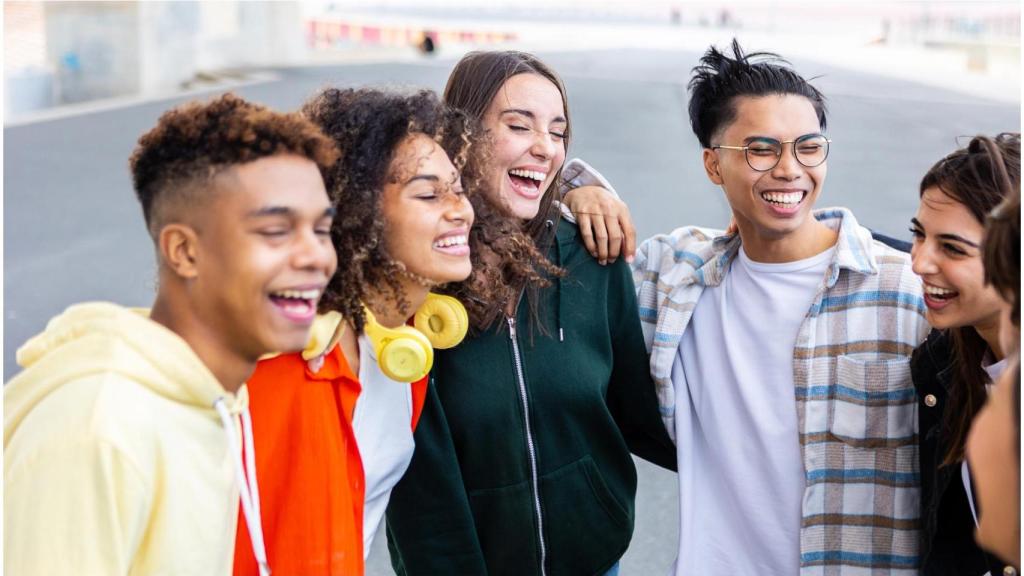 Los jóvenes gallegos que cumplan 18 años en 2023 pueden solicitar ya el Bono Cultural