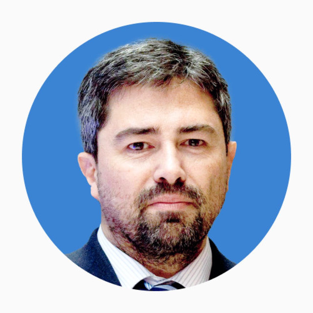 Miguel Ángel Quintanilla.