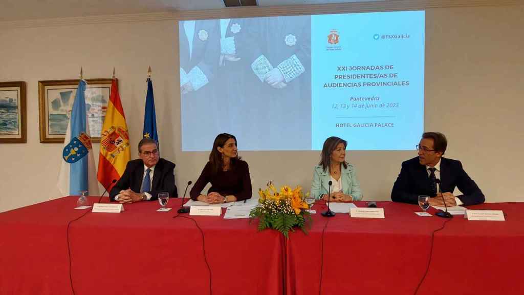 Un momento del acto de clausura de las jornadas en Pontevedra.