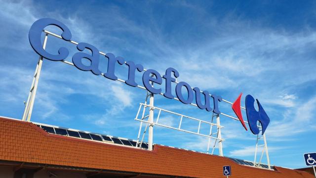 Fachada de Carrefour