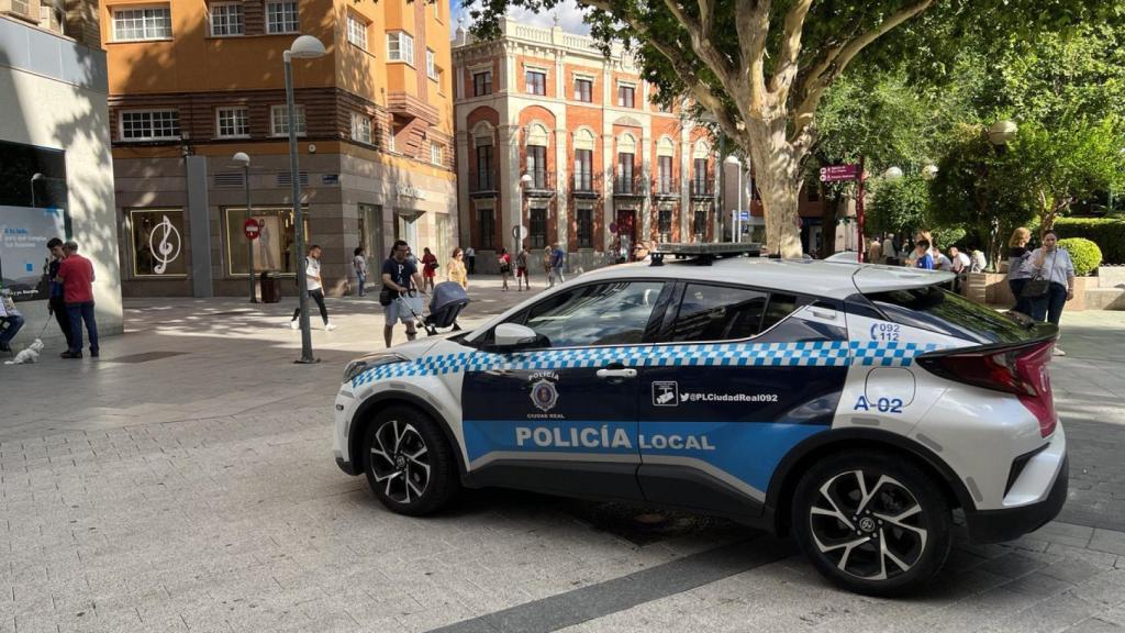 Imagen de archivo del coche de la Policía Local de Ciudad Real. Foto: EL ESPAÑOL - EL DIGITAL CLM.