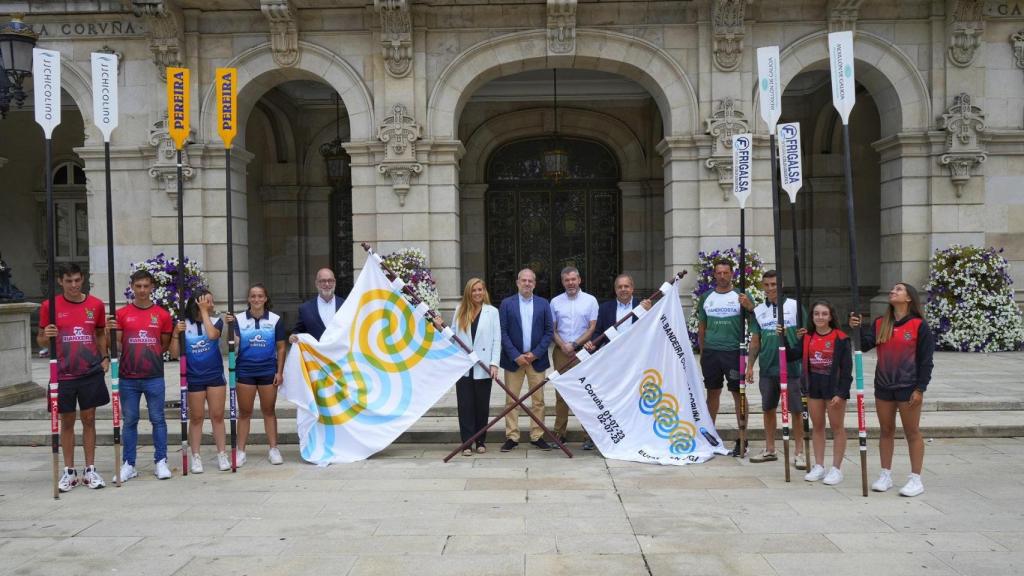Presentación de la VII y VI Bandeira Cidade da Coruña.