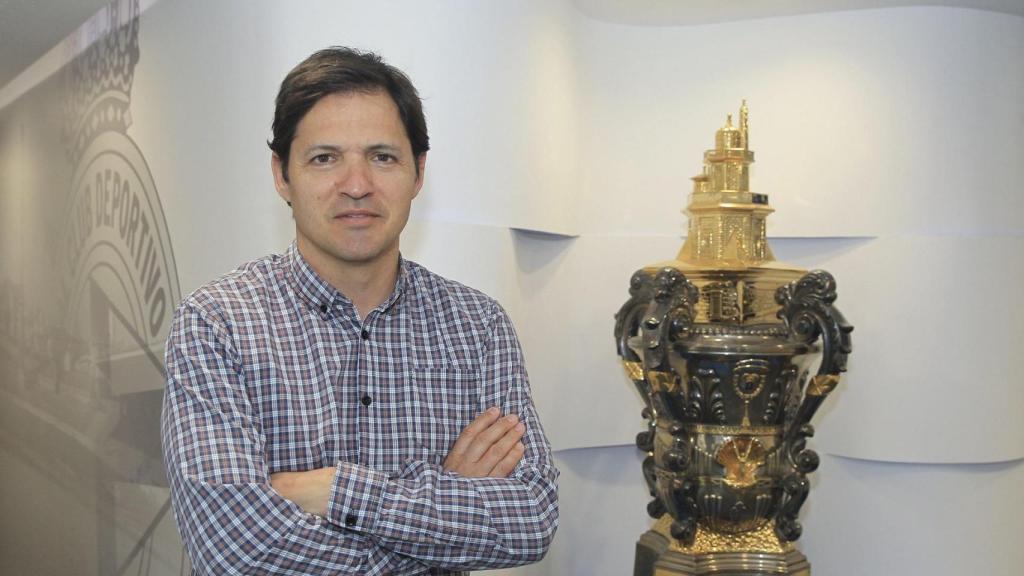 Albert Gil era el director del fútbol formativo del Deportivo.