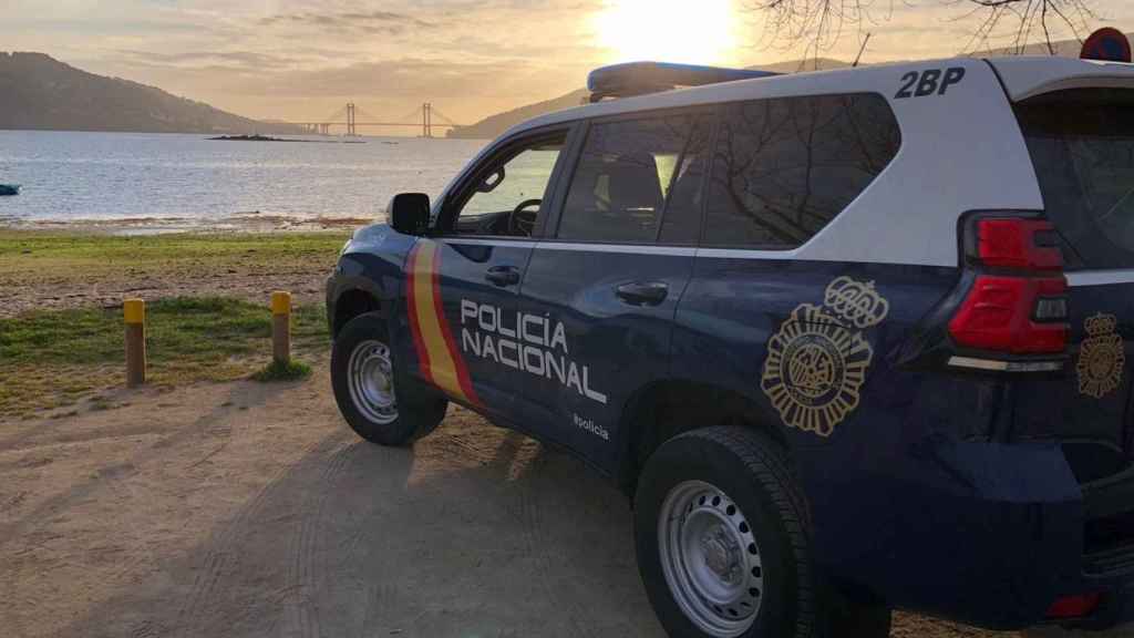 Imagen de archivo de un coche patrulla de la Policía Nacional.