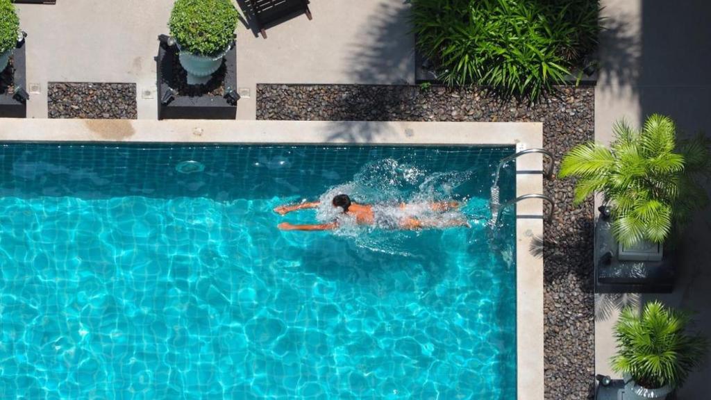 Imagen de archivo de una piscina