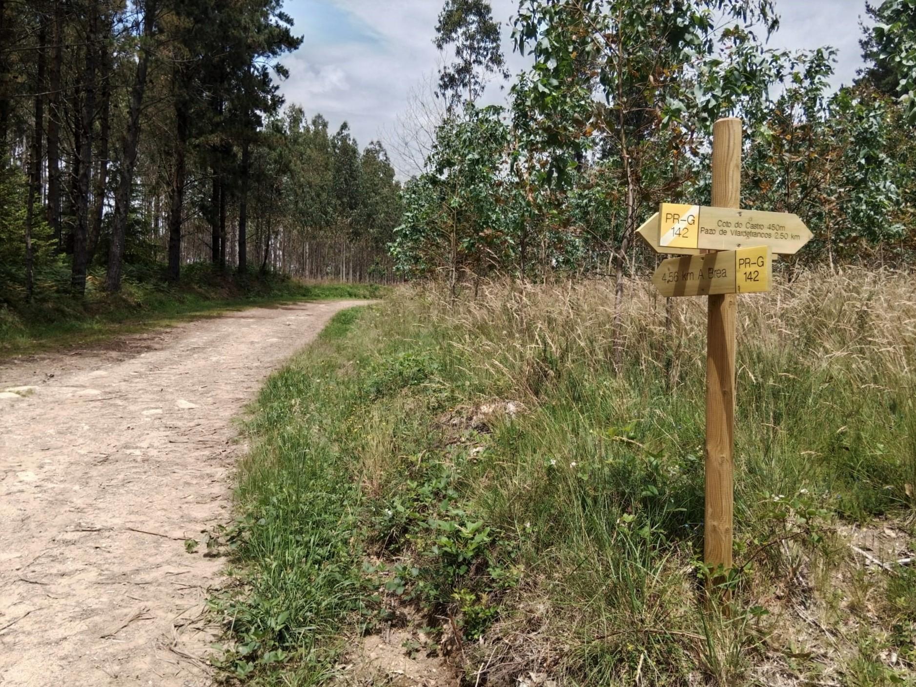 Un punto de la Ruta das Férvedas (Concello de Carballo).