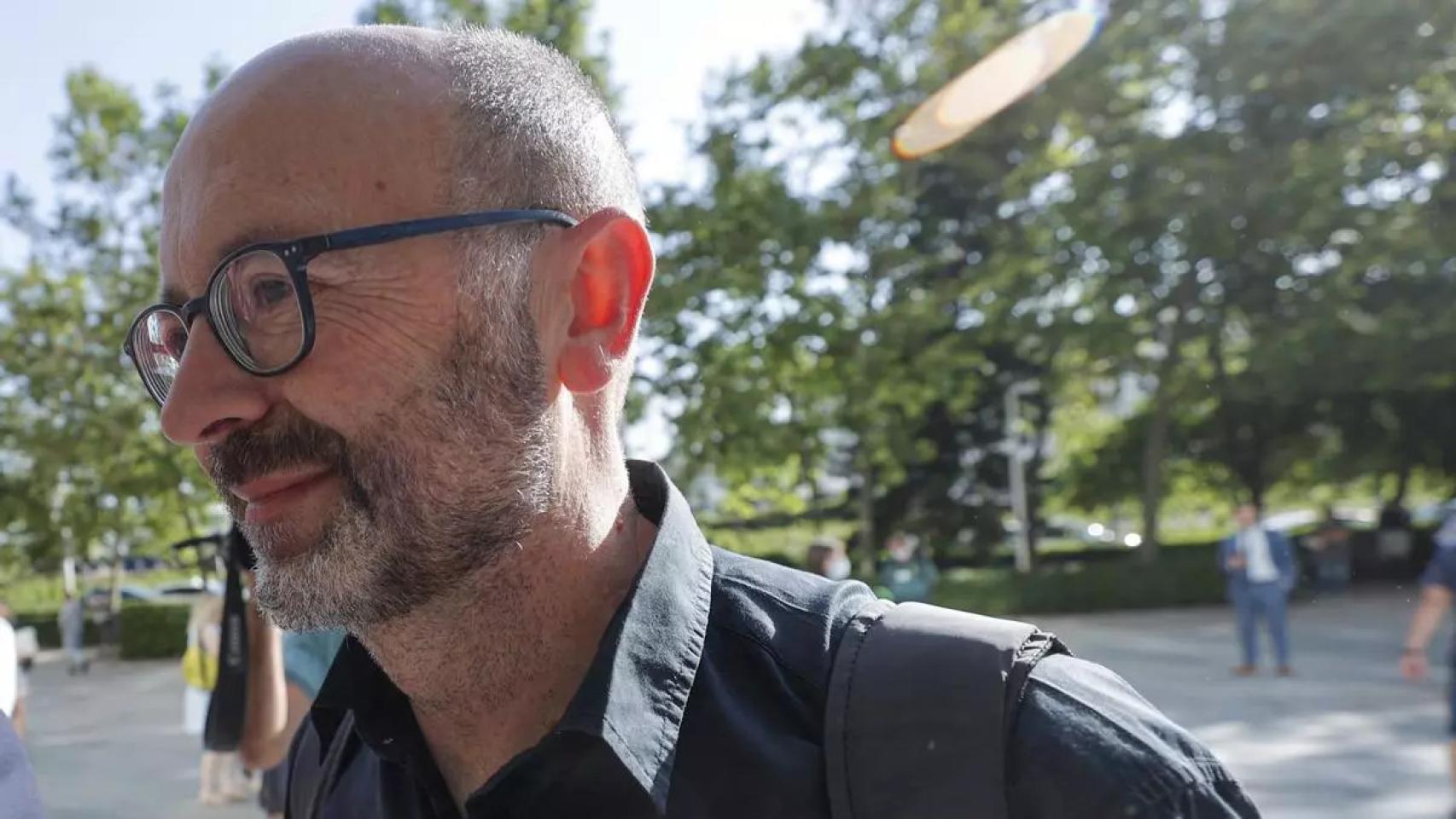 Francis Puig, hermano de Ximo Puig, acude al juzgado para declarar.
