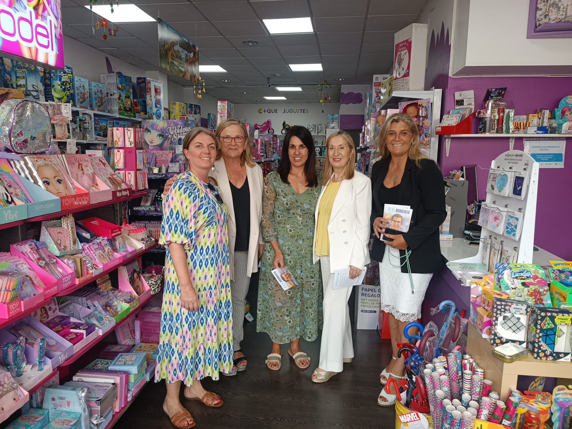 Las populares se reunieron con vecinos y con emprendedores locales en Gondomar.