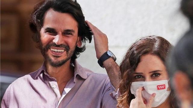 Ayuso y González en la fiesta de la Hispanidad de 2021