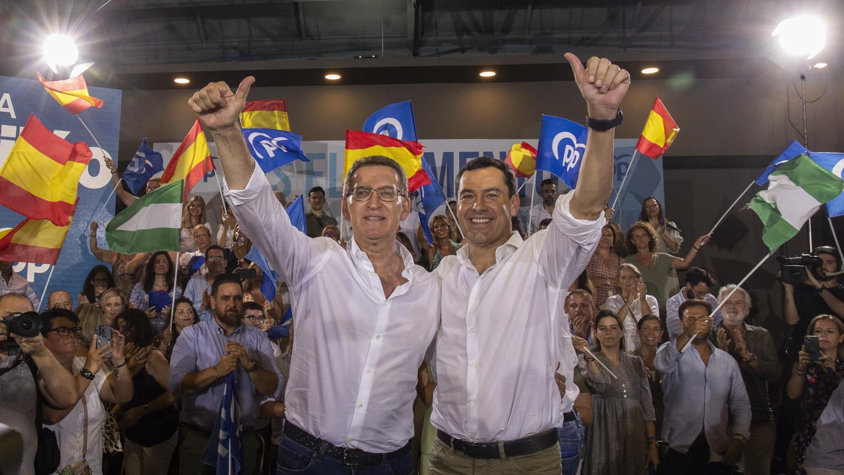 Alberto Núñez Feijóo junto a Juanma Moreno en Cádiz.