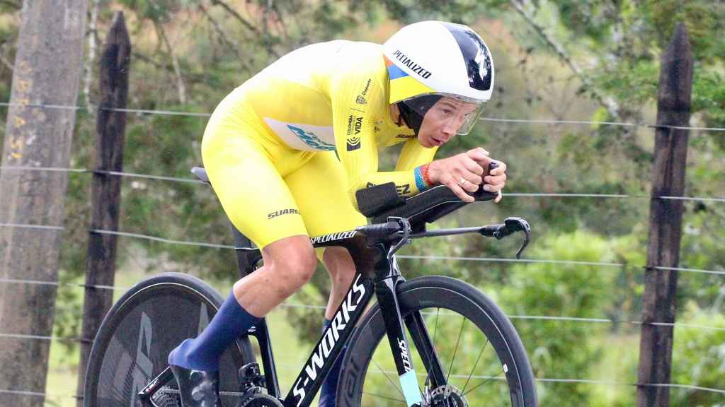Miguel Ángel López, durante una etapa de la Vuelta a Colombia con el Team Medellín.