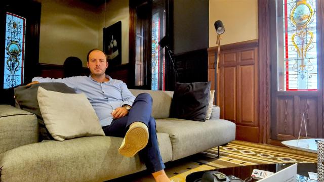 Álvaro Palacio, en una de las habitaciones de Salvetti.