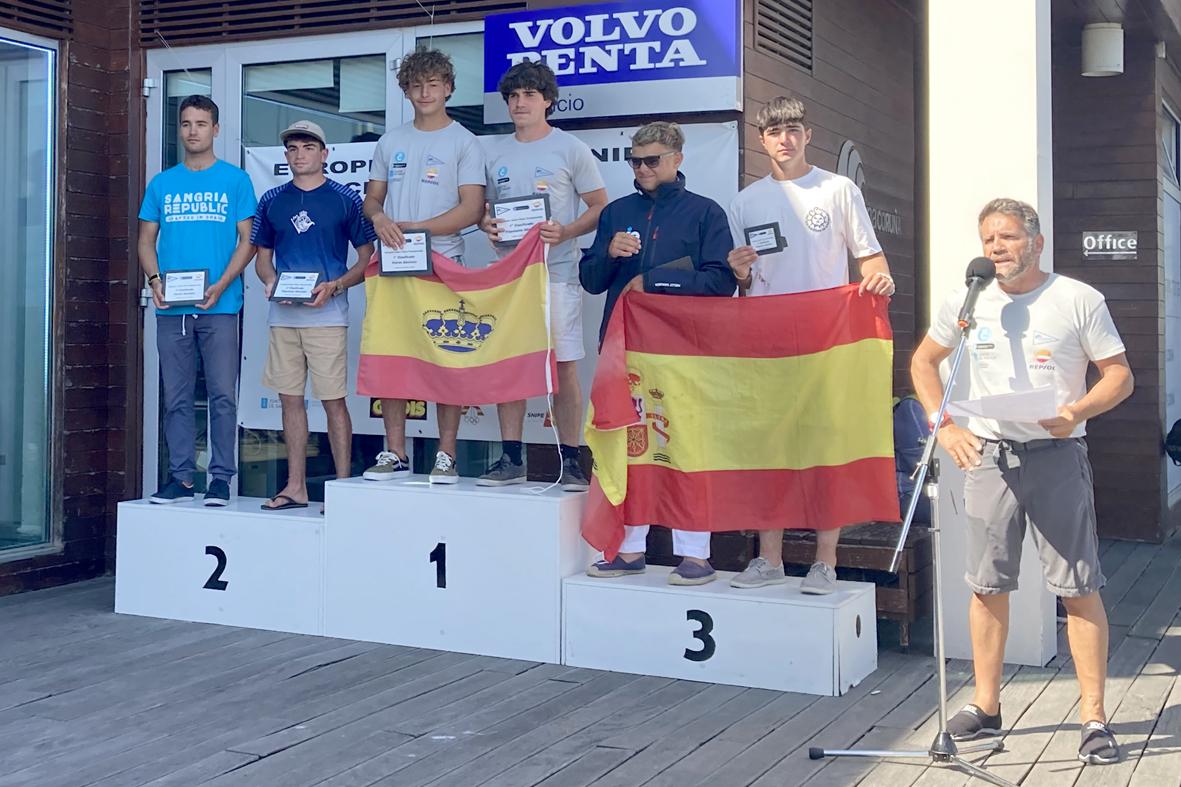 Podio absoluto (Marina Coruña)