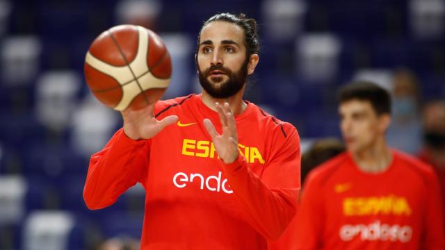 Ricky Rubio durante un partido con la Selección