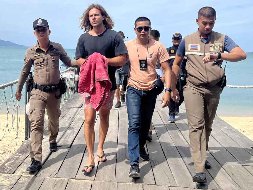 Daniel Sancho minutos antes de ingresar en prisión provisional en Koh Samui.