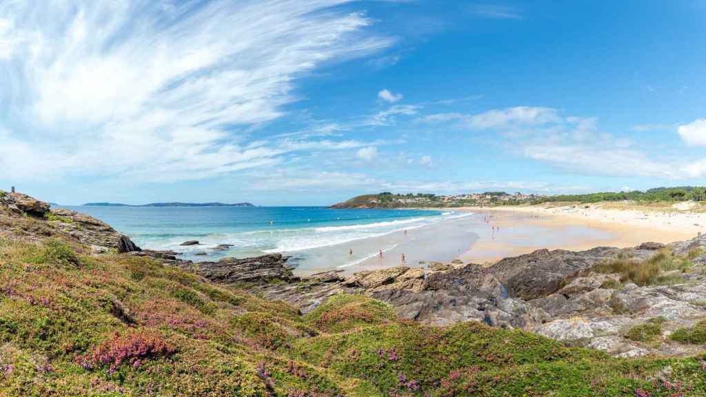 La playa de Montalvo de Sanxenxo.