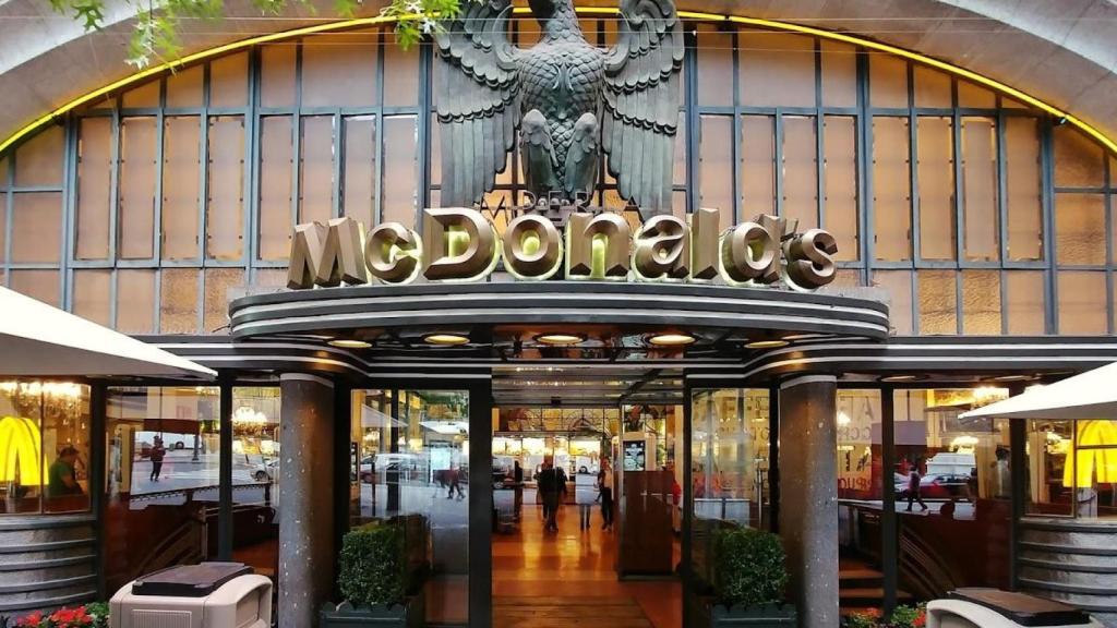 McDONALD´S TOMA ESTRATEGIA DE IKEA: AHORA LOS CLIENTES PODRÁN ESCOGER LOS  INGREDIENTES DE SUS HAMBURGUESAS ‹ Negocios Magazine, image size:1024x576