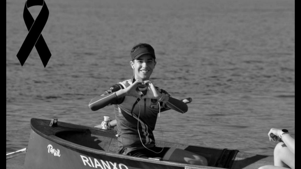 Adrián Neo, el menor fallecido en un accidente en Rianxo (A Coruña), en una regata
