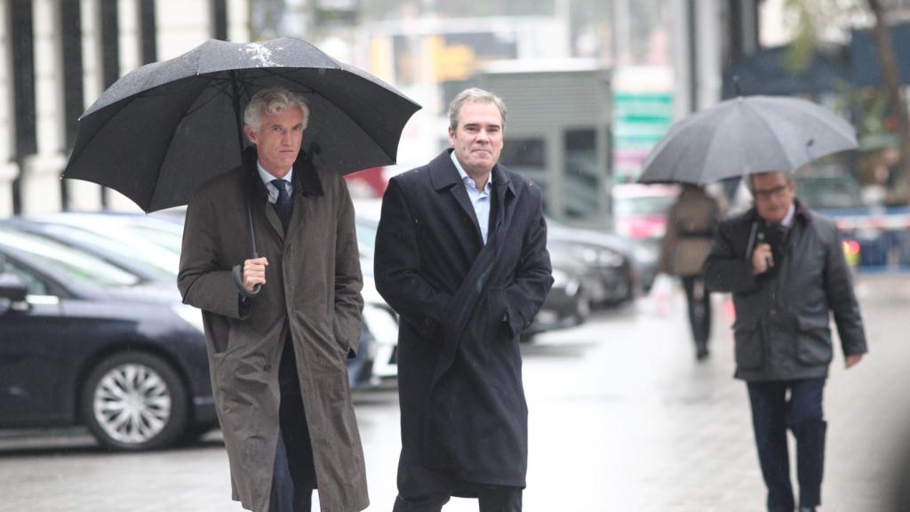 Javier Pérez Dolset, sin paraguas, en una imagen de 2019.