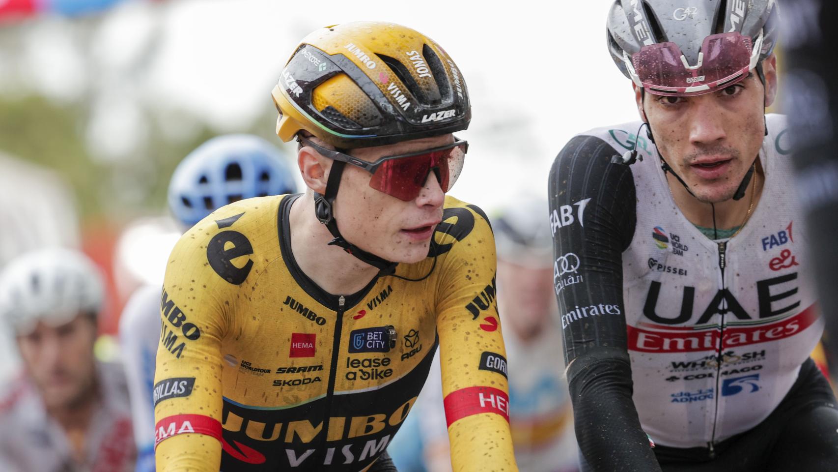 Jonas Vingegaard y Juan Ayuso, dos de los grandes favoritos al maillot rojo.