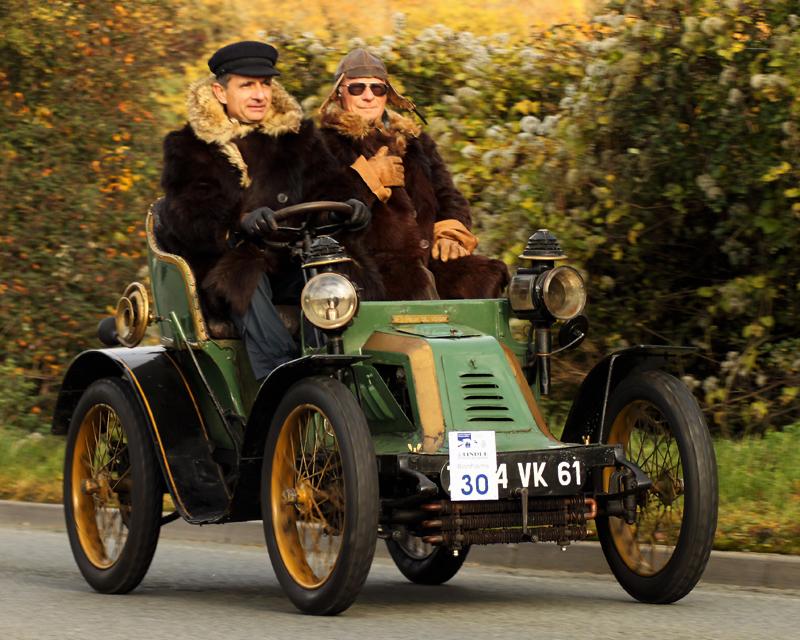 El Gladiator de 3,5 caballos (foto: Wikipedia)