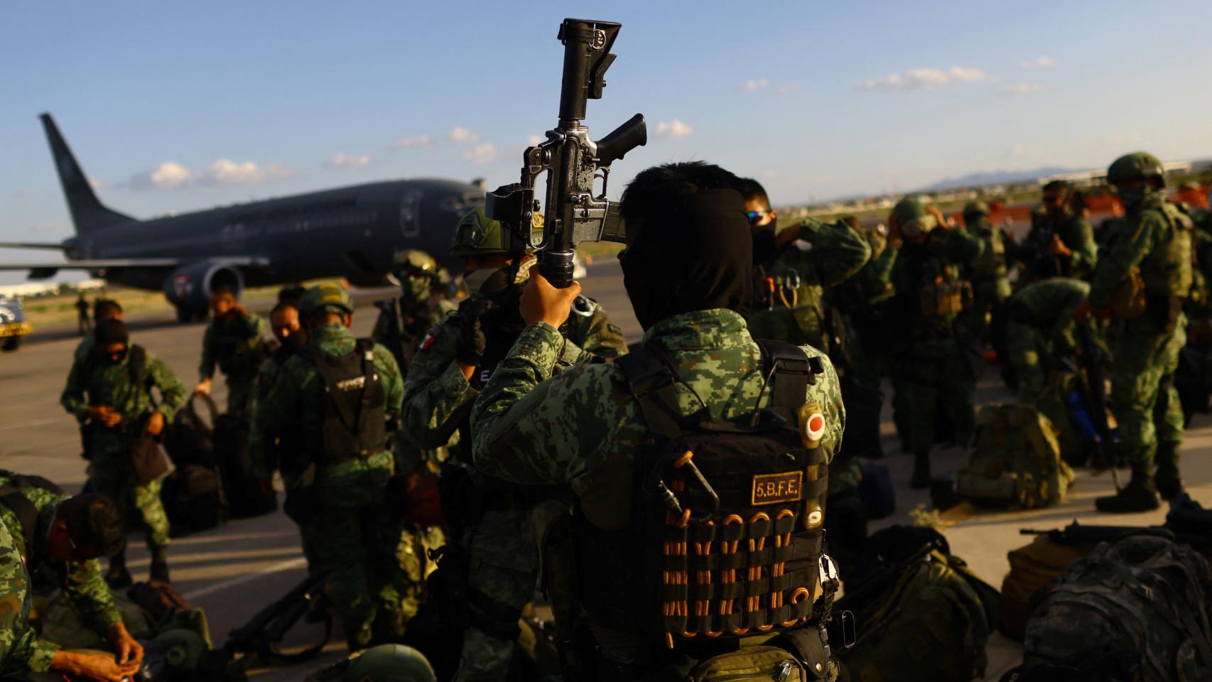 Llegada a Ciudad Juárez de los militares desplegados por México para reforzar la seguridad