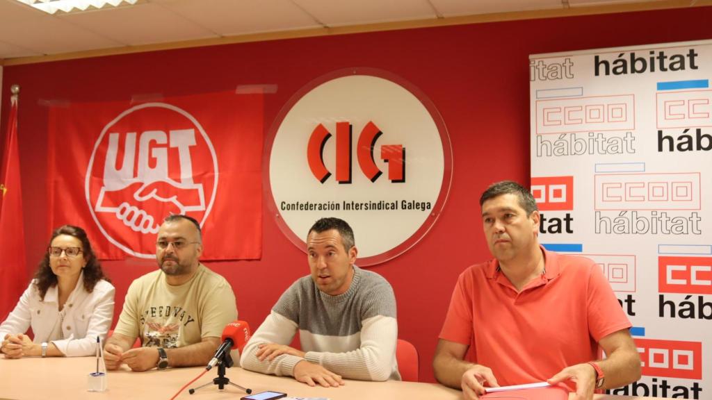 Rueda de prensa por la huelga del personal de limpieza de Correos