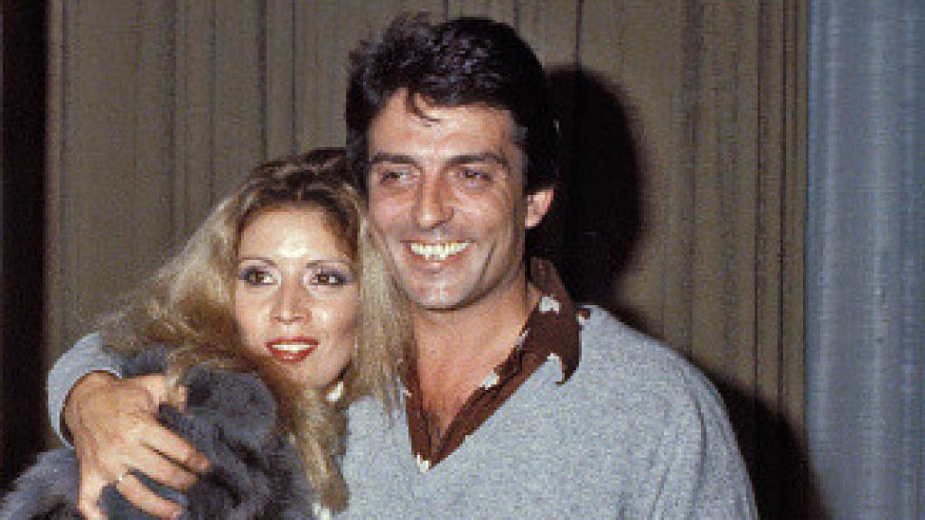 La tormentosa historia de amor entre María Jiménez y Pepe Sancho: tres bodas, una muerte dura y mal tratamiento