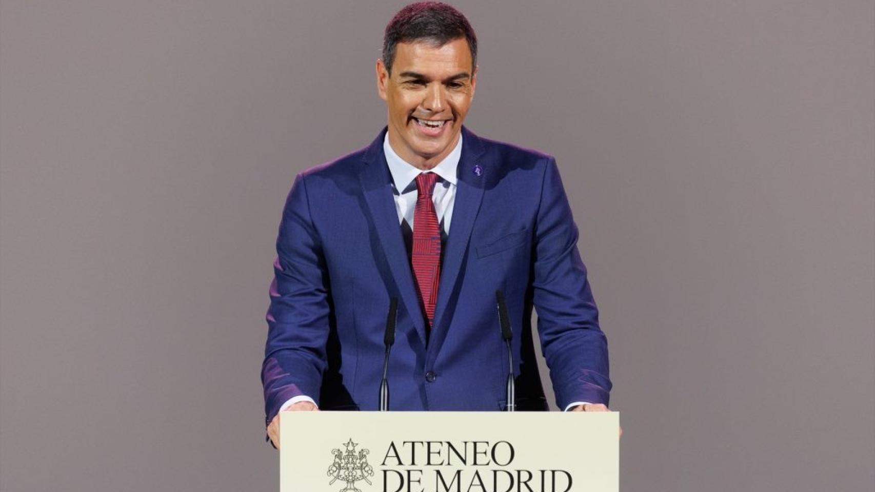 Pedro Sánchez, este lunes, en el Ateneo de Madrid.