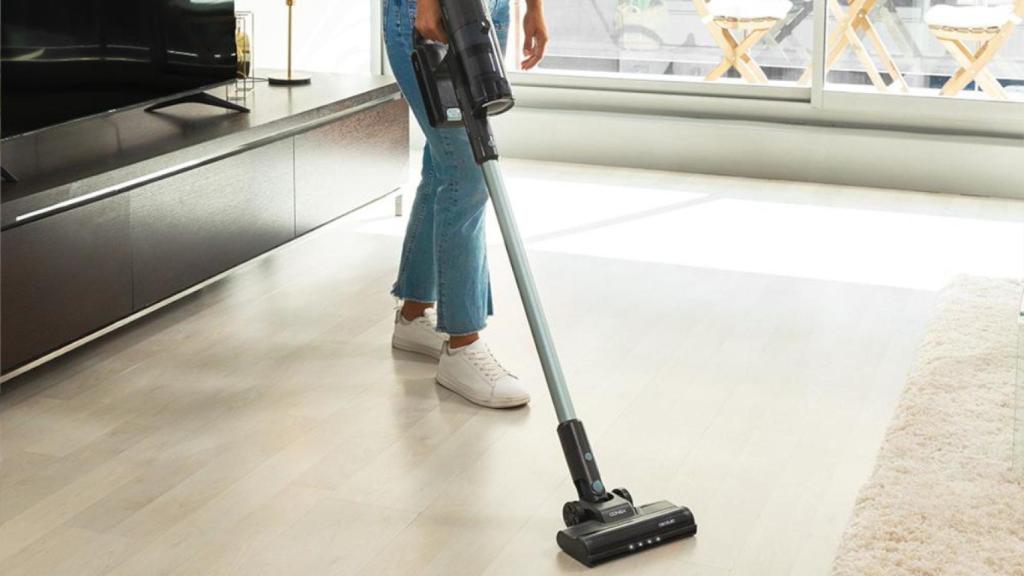 Es uno de los mejores aspiradores sin cable de  Cecotec ¡y está rebajado a menos de 110 €!
