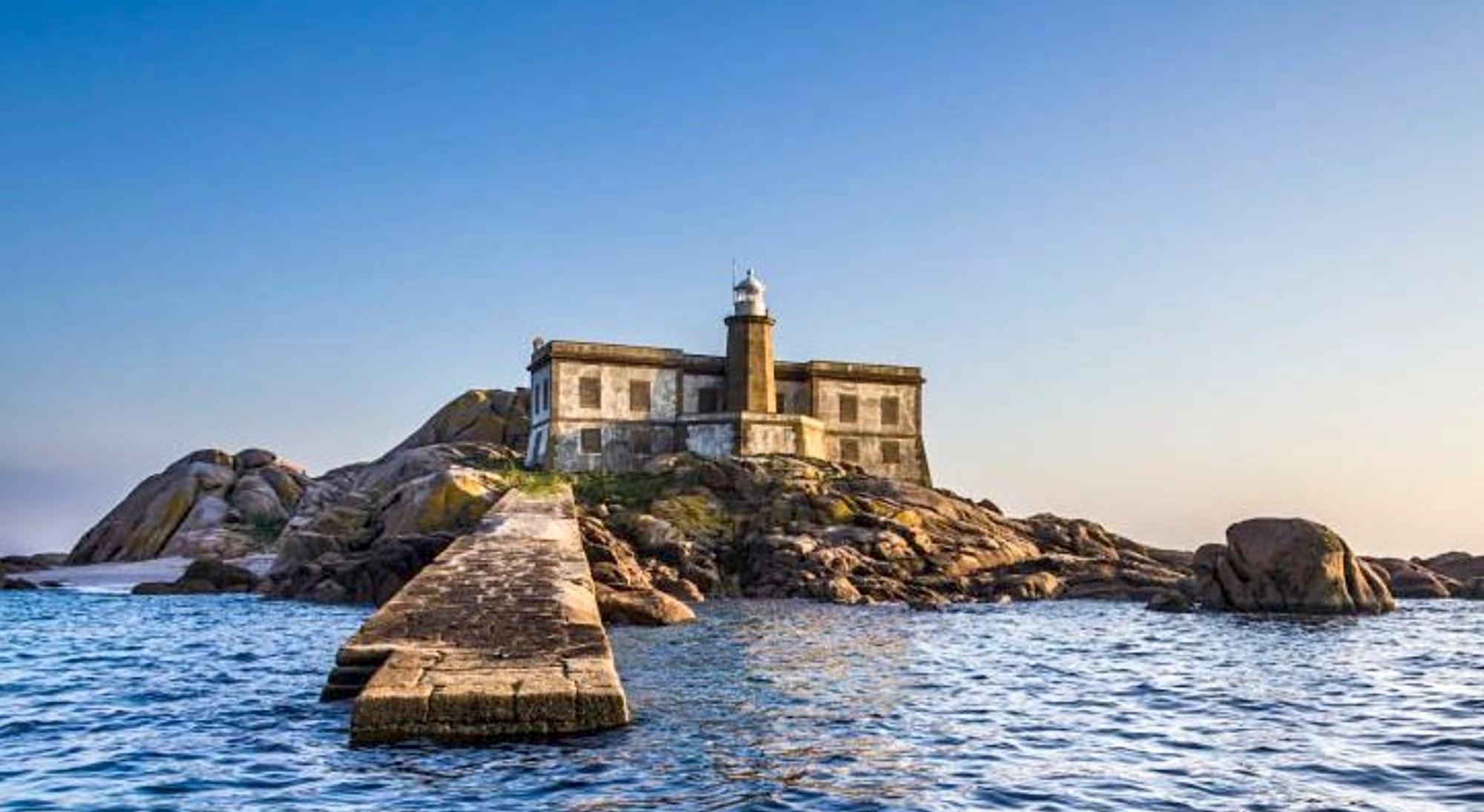 Illas Lobeiras, ría de Corcubión. Foto: Turismo Costa da Morte