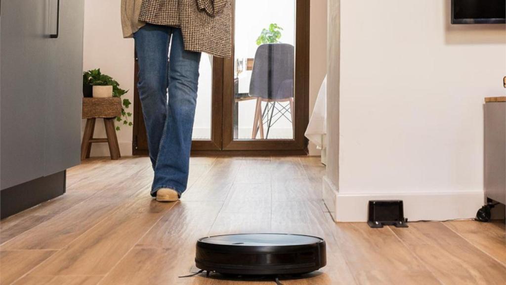 El famoso robot aspirador Conga de Cecotec ahora puede ser tuyo ¡por menos de 100 euros!