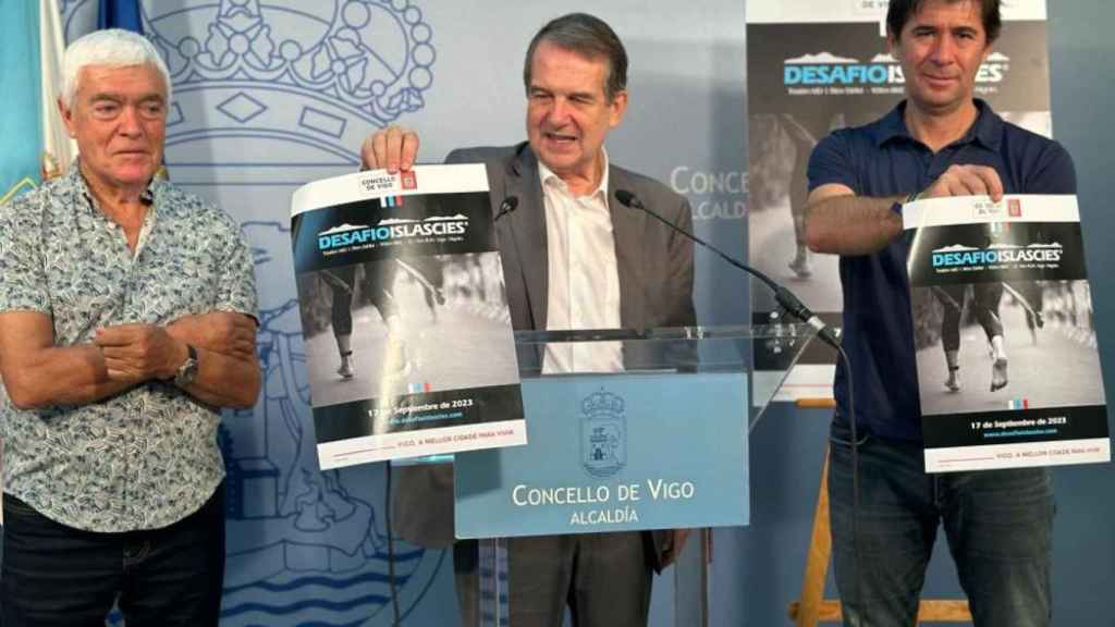 Presentación del triatlón Desafío Islas Cíes.