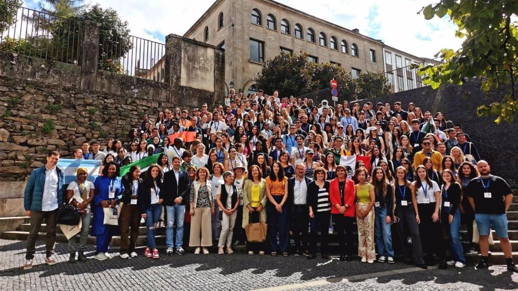 Bienvenida de los estudiantes internacionales.