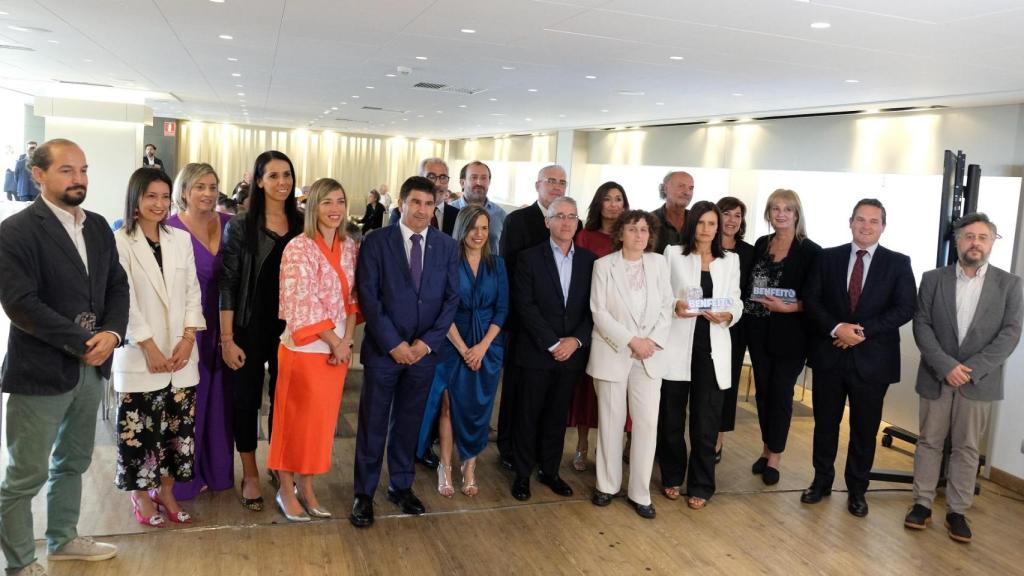 Foto de familia en los Premios Benfeito de Consumo.