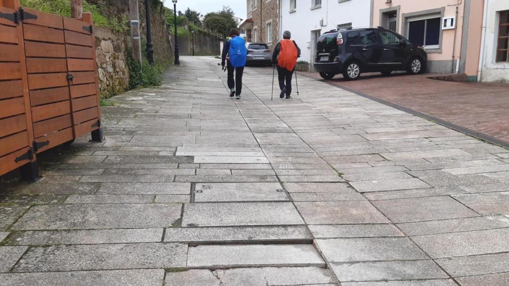 Calle Paraíso, en Neda