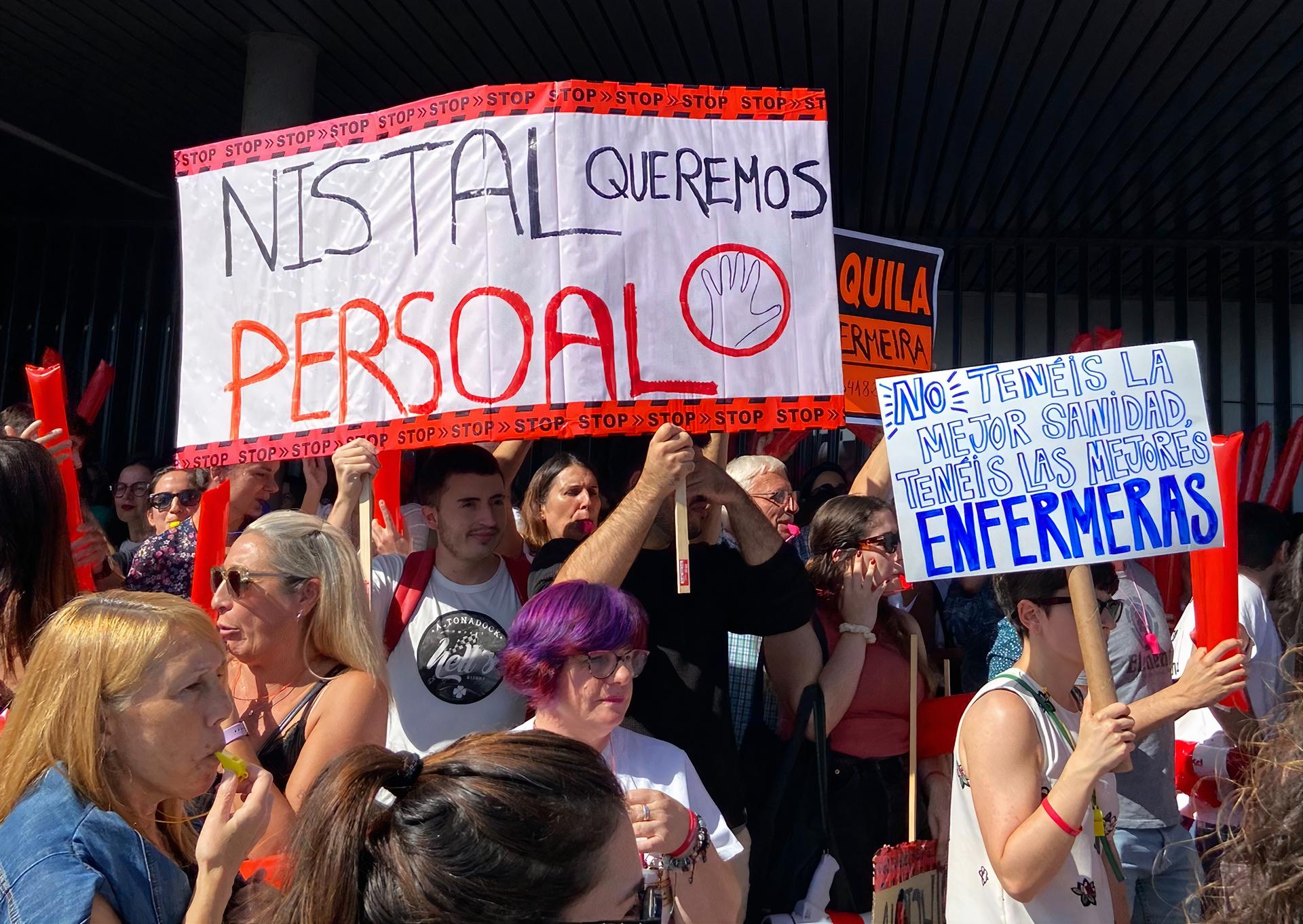 Concentración a las puertas del CHUAC