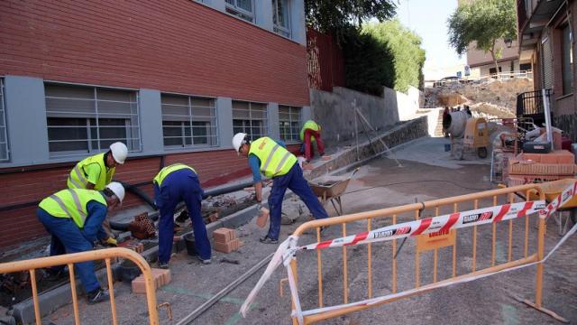 Trabajadores de Construcciones Lozoya.