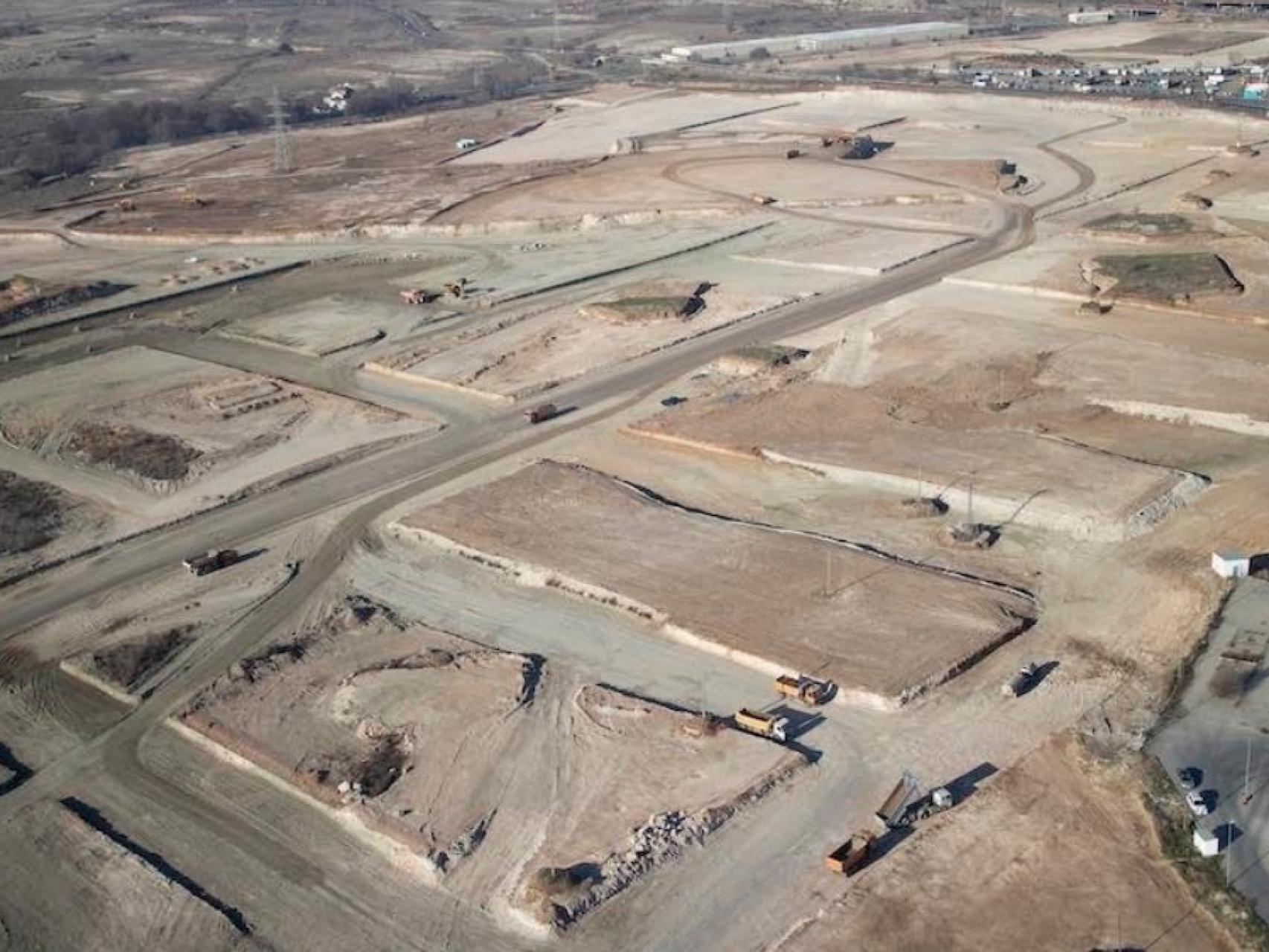 El final del túnel en Los Ahijones, el barrio con 19.000 viviendas: 